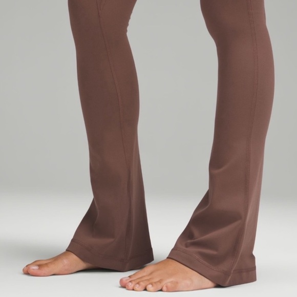 Lululemon Align High-Rise Mini Flare SHORT - Picture 3 of 9